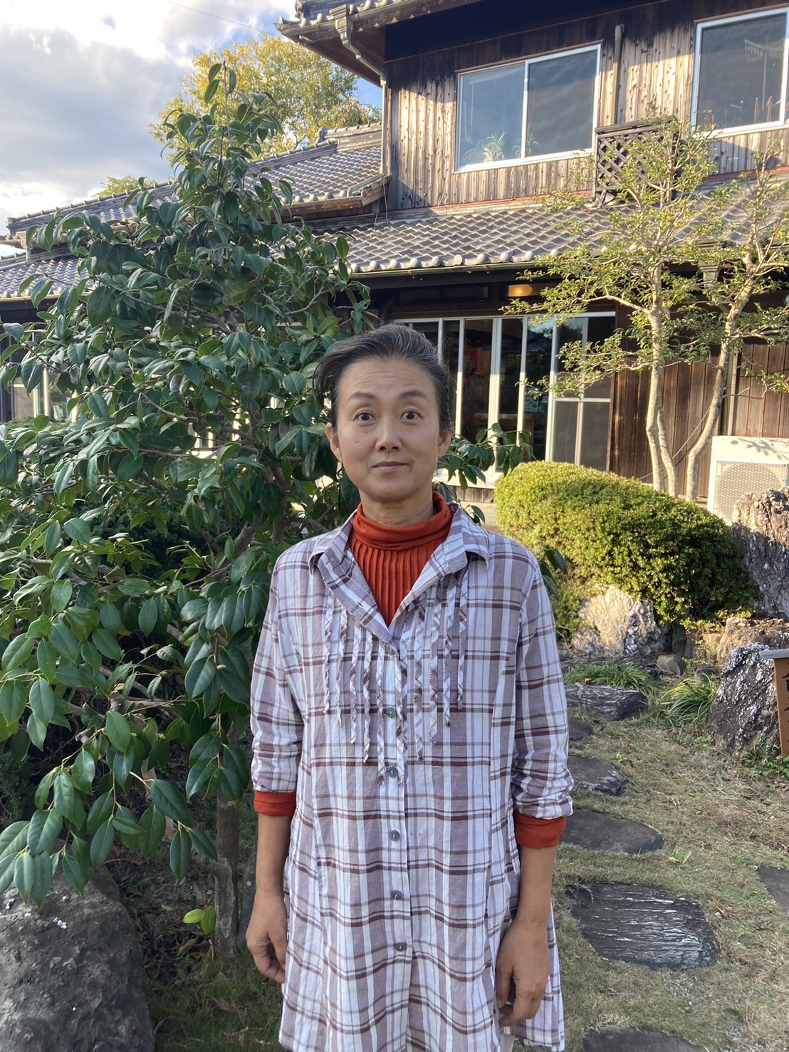 米倉和江さん